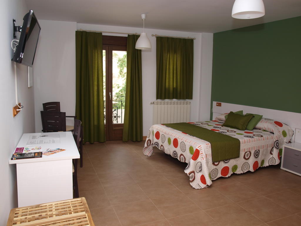 Hostal La Ribera Del Jucar Cuenca  Rom bilde